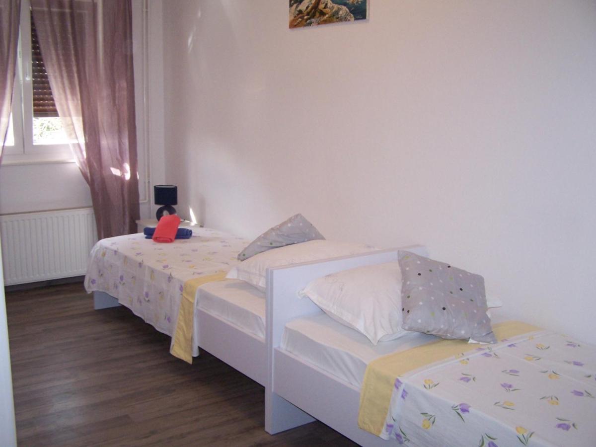 Apartments By The Sea Novalja, Pag - 18154 Buitenkant foto